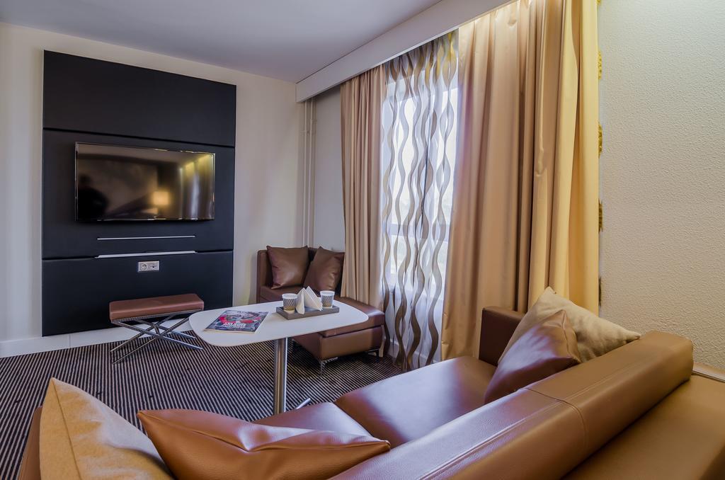 Mercure Cergy Pontoise Centre Eksteriør billede